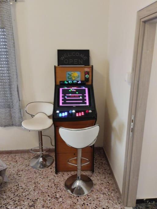 Arcade Central Retro Apartment Rethymno Esterno foto